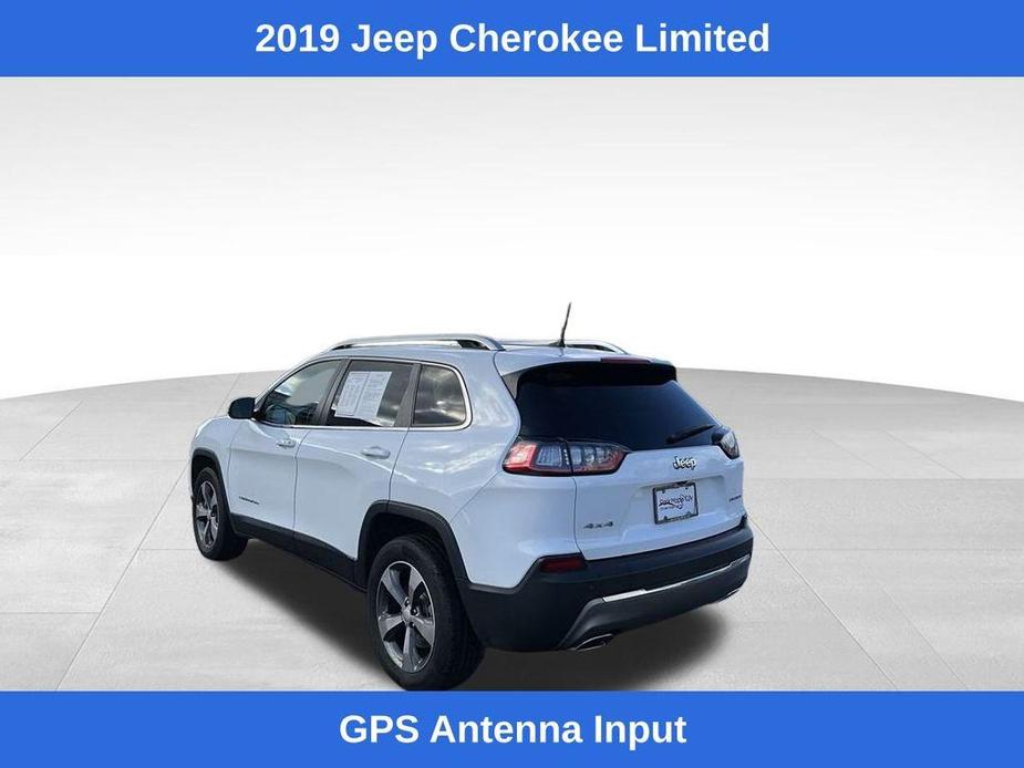 used 2019 Jeep Cherokee car, priced at $17,793