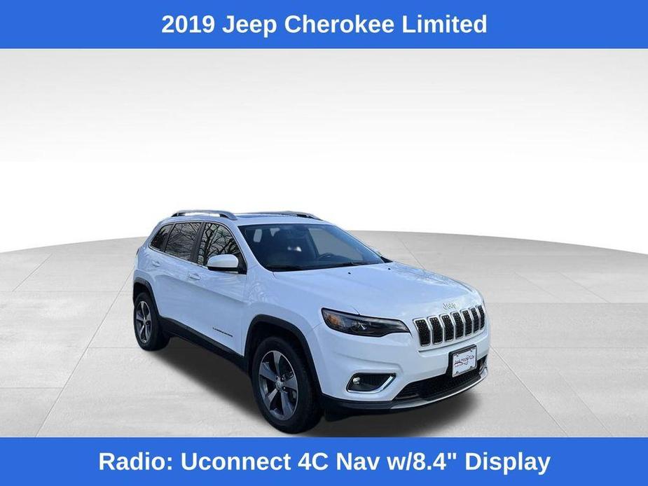 used 2019 Jeep Cherokee car, priced at $17,793