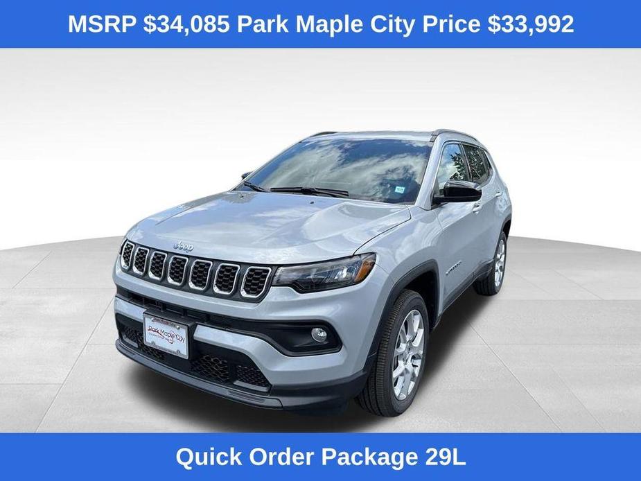 new 2024 Jeep Compass car, priced at $27,992