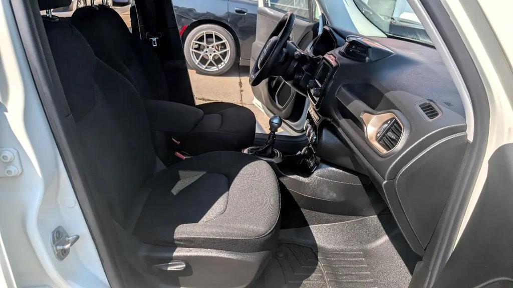 used 2015 Jeep Renegade car, priced at $9,895