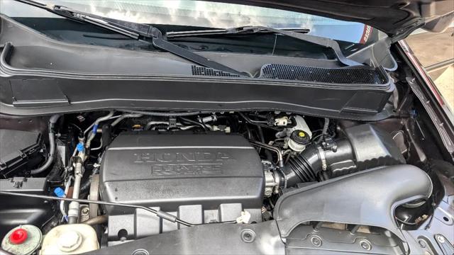 used 2012 Honda Pilot car, priced at $6,495