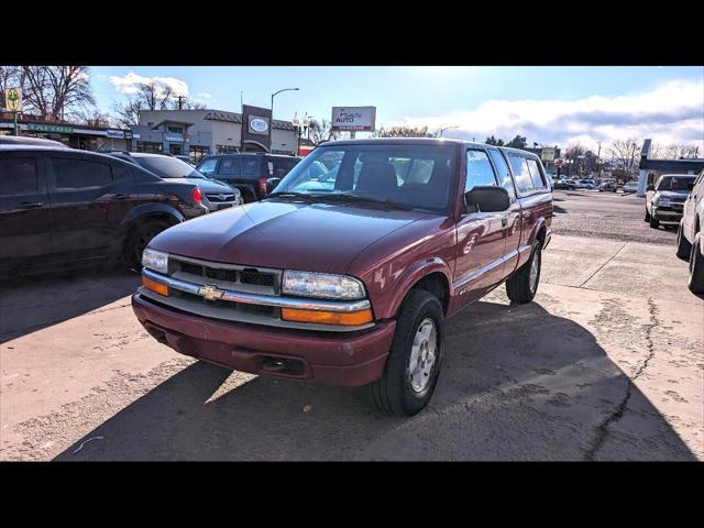 used 2001 Chevrolet S-10 car, priced at $4,995