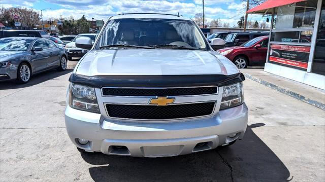 used 2014 Chevrolet Suburban car, priced at $11,495