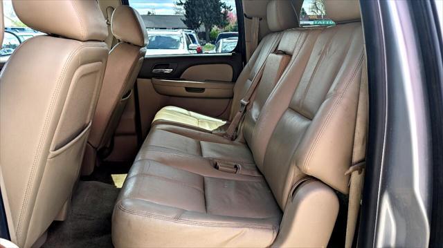 used 2014 Chevrolet Suburban car, priced at $11,495