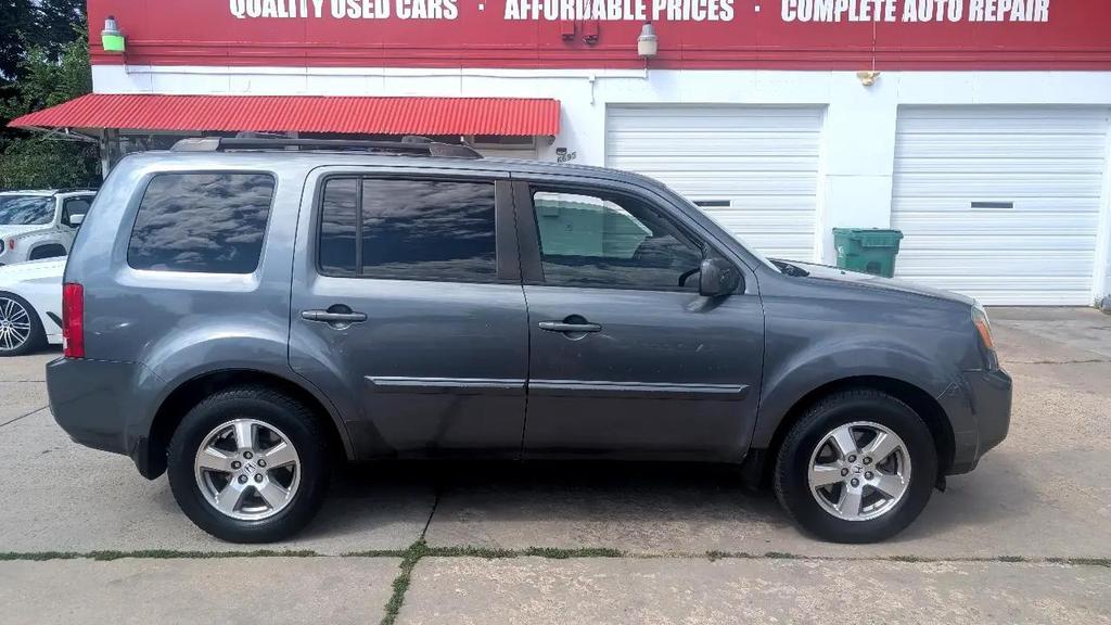 used 2010 Honda Pilot car, priced at $7,495