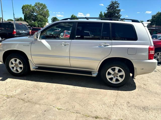 used 2002 Toyota Highlander car, priced at $5,995