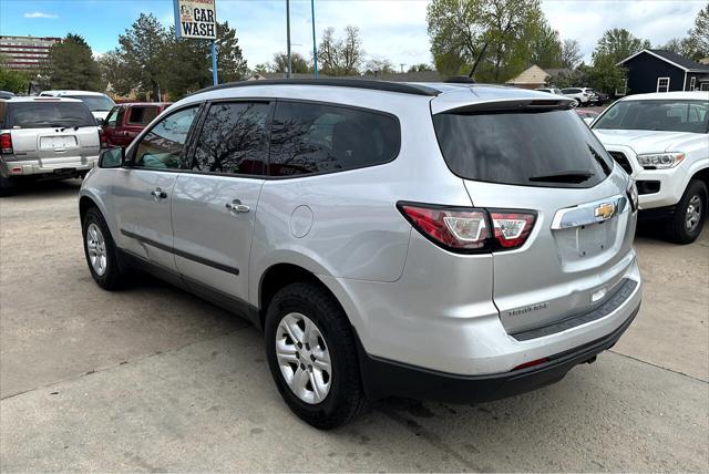 used 2017 Chevrolet Traverse car, priced at $9,495