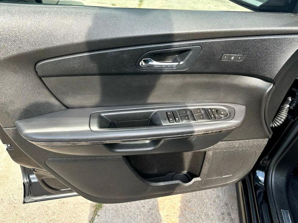 used 2011 GMC Acadia car, priced at $6,495