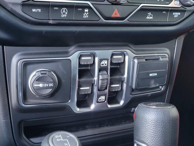 new 2023 Jeep Gladiator car, priced at $37,995