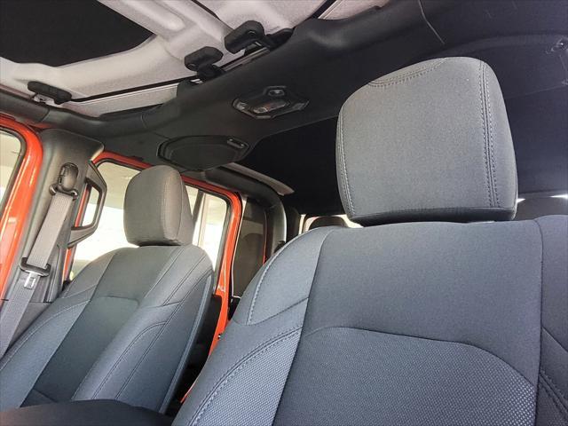 new 2023 Jeep Gladiator car, priced at $37,995