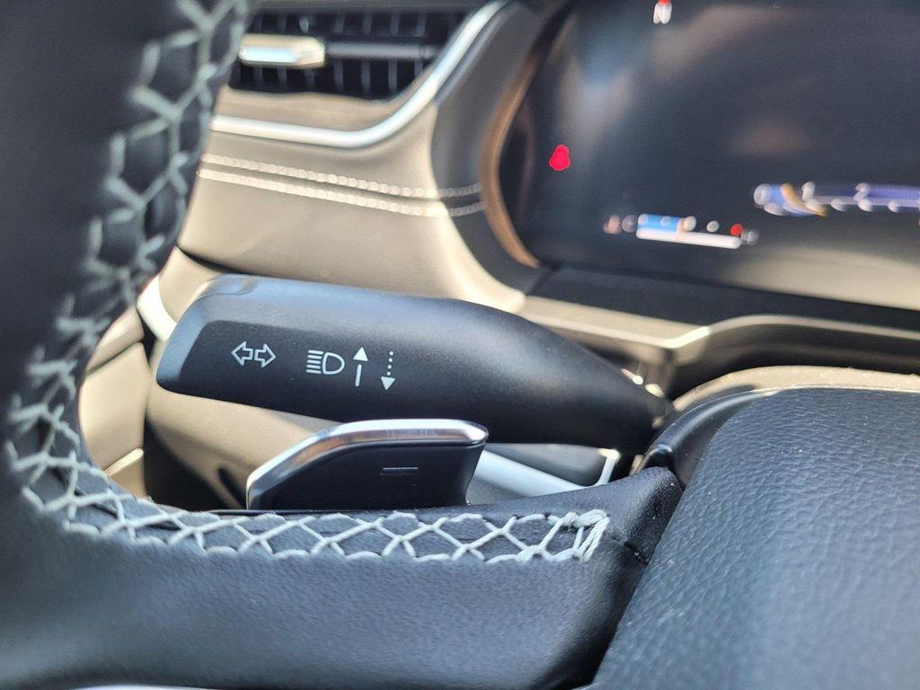 new 2025 Jeep Grand Cherokee L car