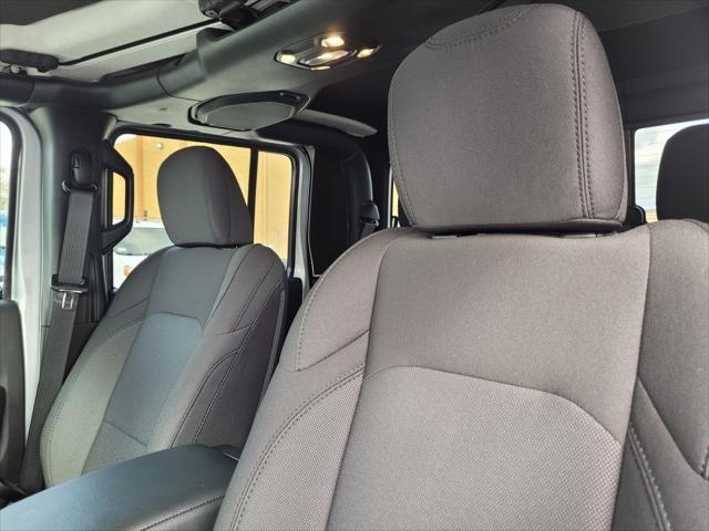 new 2023 Jeep Gladiator car, priced at $38,375
