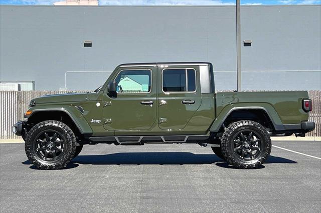 new 2022 Jeep Gladiator car, priced at $42,610