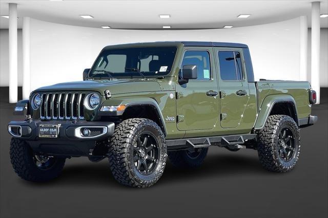 new 2022 Jeep Gladiator car, priced at $42,610