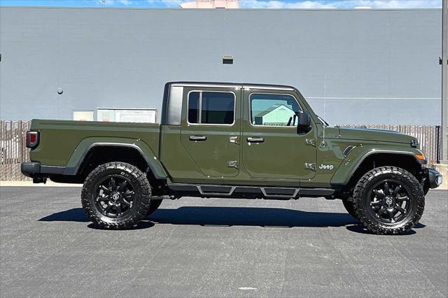 new 2022 Jeep Gladiator car, priced at $42,610