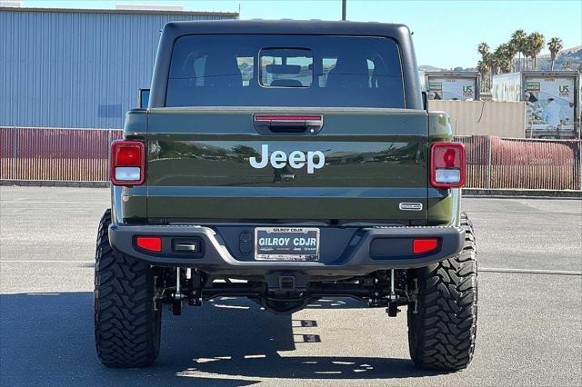 new 2022 Jeep Gladiator car, priced at $42,610