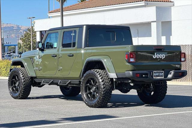 new 2022 Jeep Gladiator car, priced at $42,610