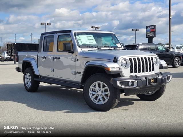 new 2023 Jeep Gladiator car, priced at $57,384