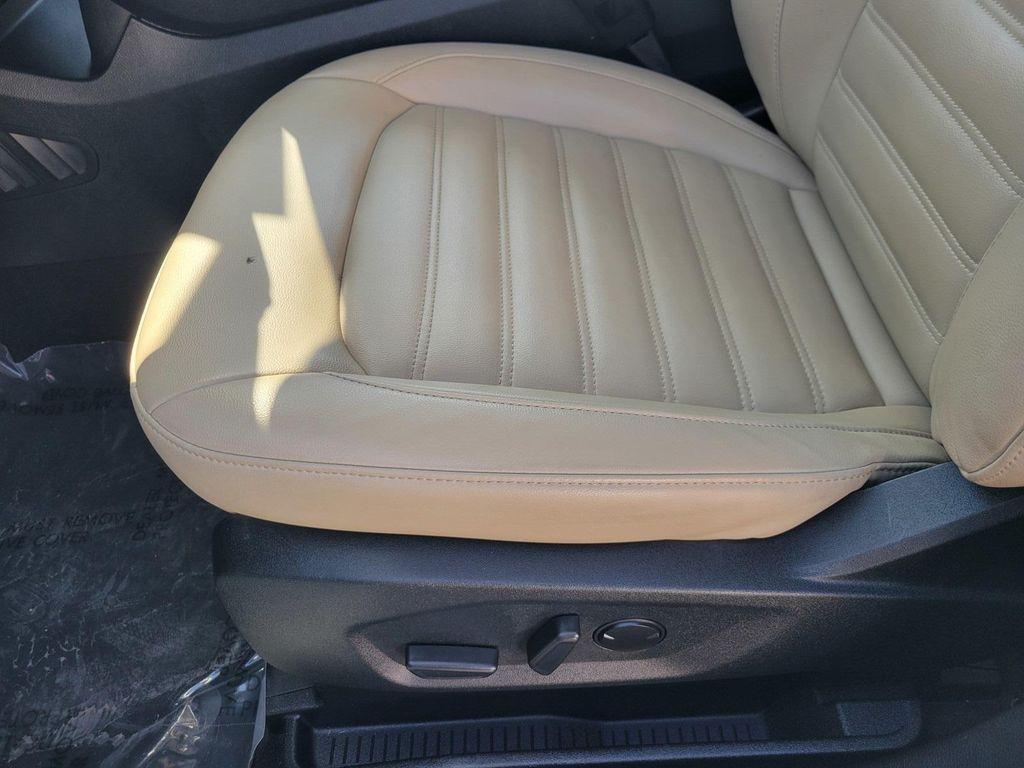 used 2022 Ford Edge car, priced at $23,471