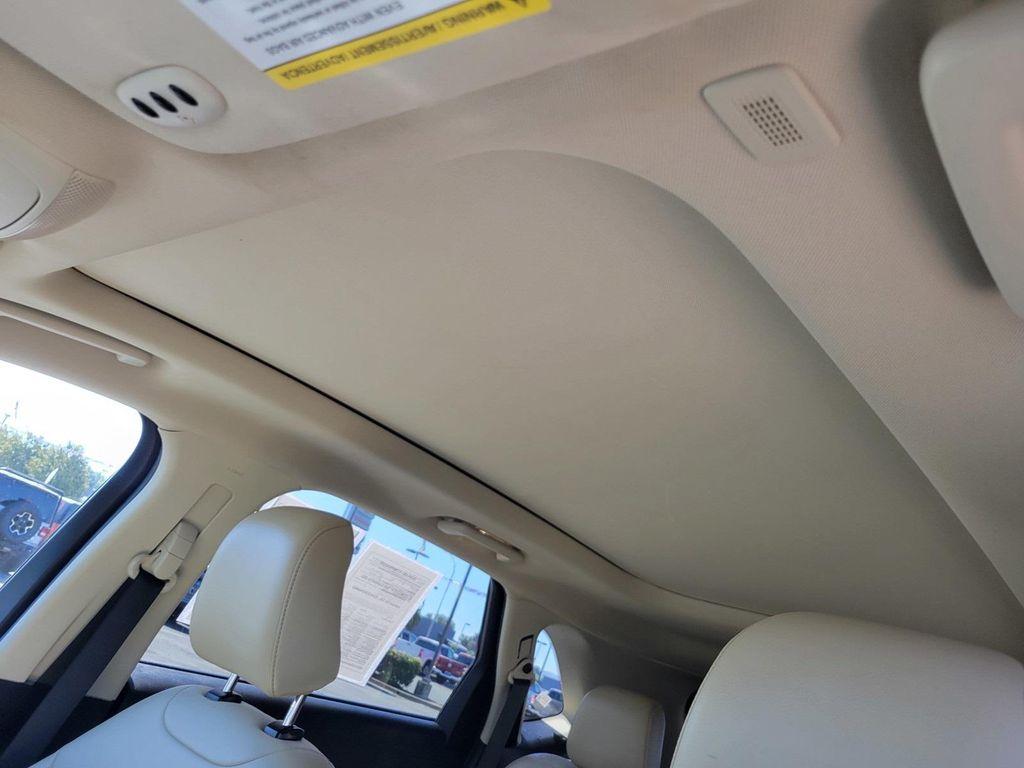 used 2022 Ford Edge car, priced at $23,471