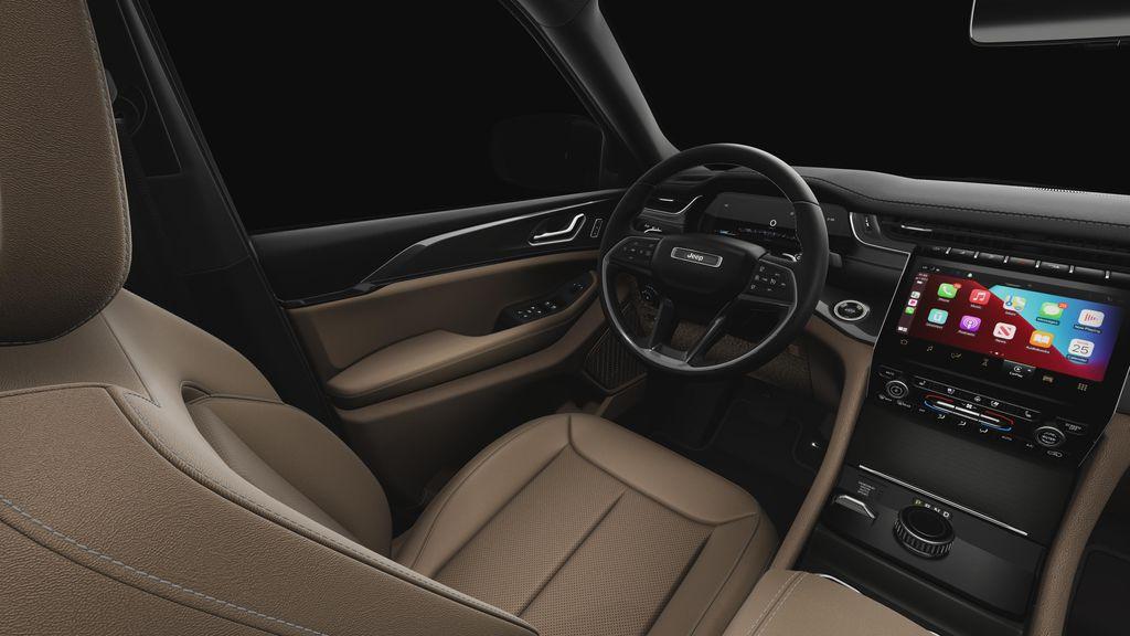 new 2025 Jeep Grand Cherokee car, priced at $53,210