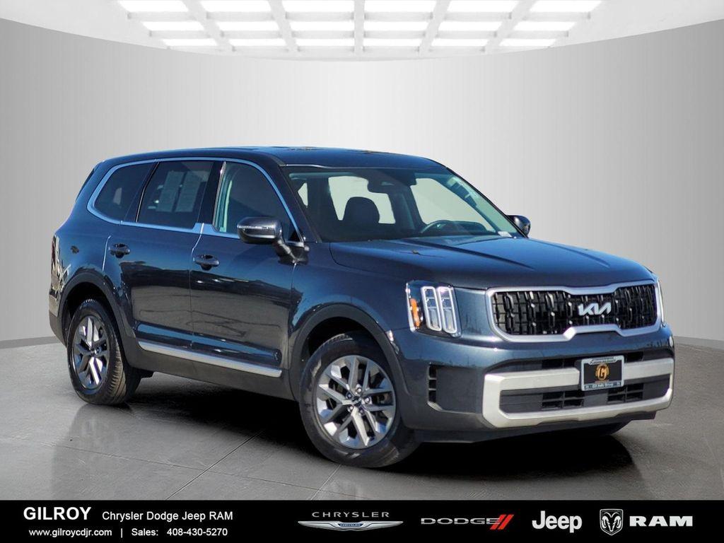 used 2024 Kia Telluride car, priced at $30,400