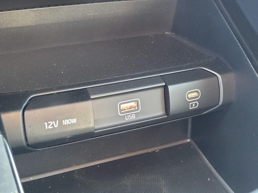 used 2024 Kia Telluride car, priced at $30,400