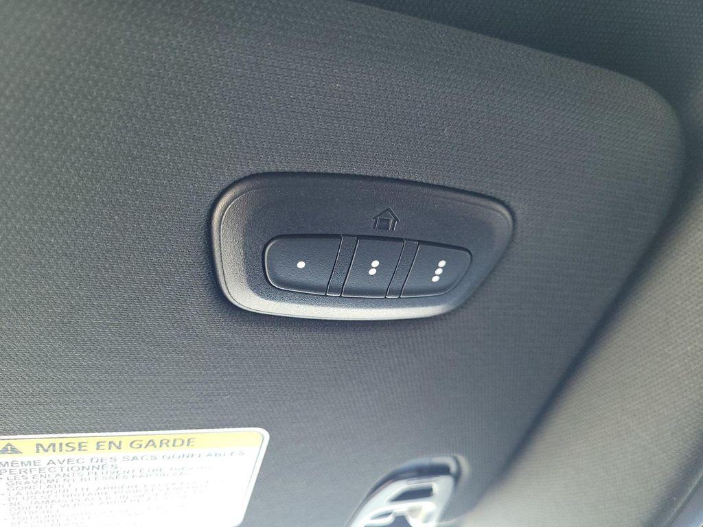 new 2025 Ram 1500 car, priced at $63,175