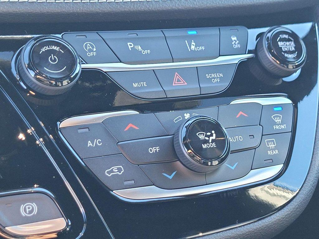 new 2026 Chrysler Pacifica car, priced at $42,640