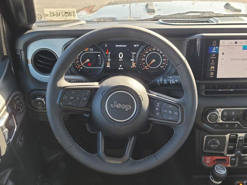 new 2025 Jeep Wrangler car, priced at $52,315