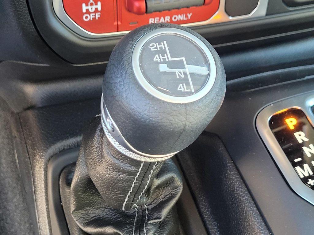 new 2025 Jeep Wrangler car, priced at $52,315