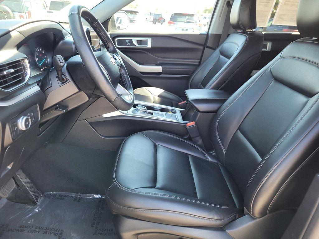 used 2022 Ford Explorer car, priced at $29,318