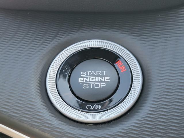 new 2025 Jeep Grand Cherokee car, priced at $46,630