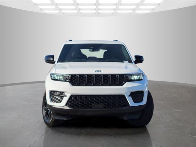 new 2025 Jeep Grand Cherokee car, priced at $46,630