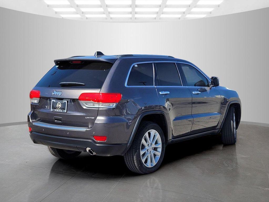 used 2017 Jeep Grand Cherokee car, priced at $17,497