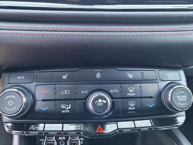 new 2025 Dodge Durango car, priced at $43,985