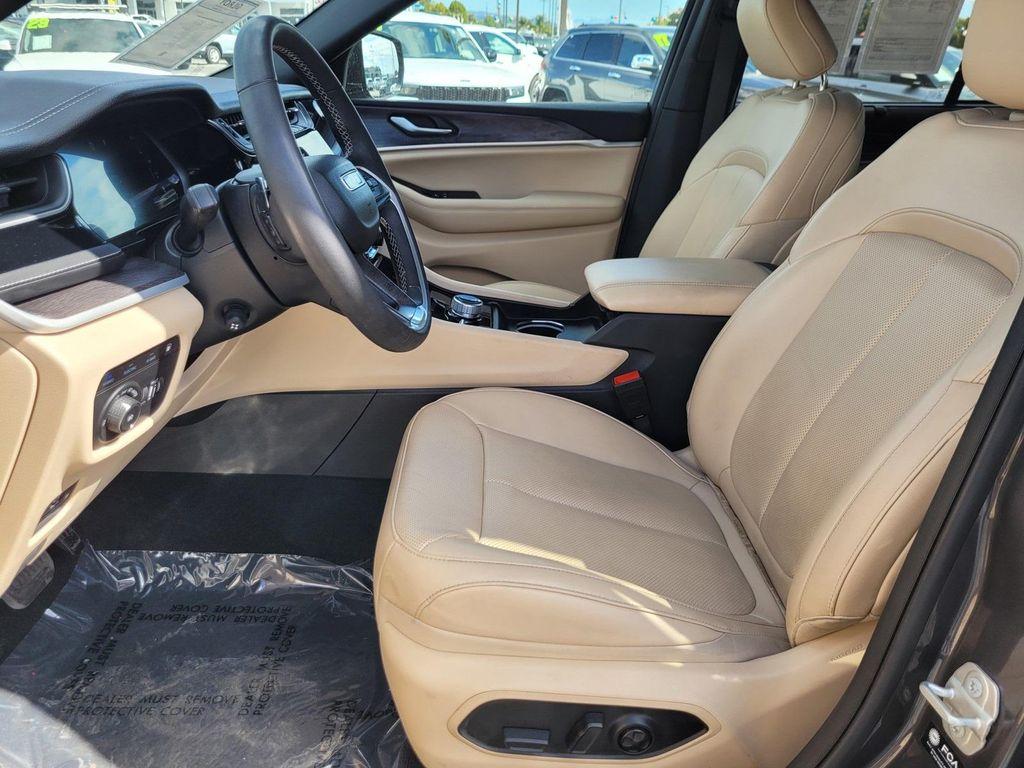 used 2023 Jeep Grand Cherokee 4xe car, priced at $31,537