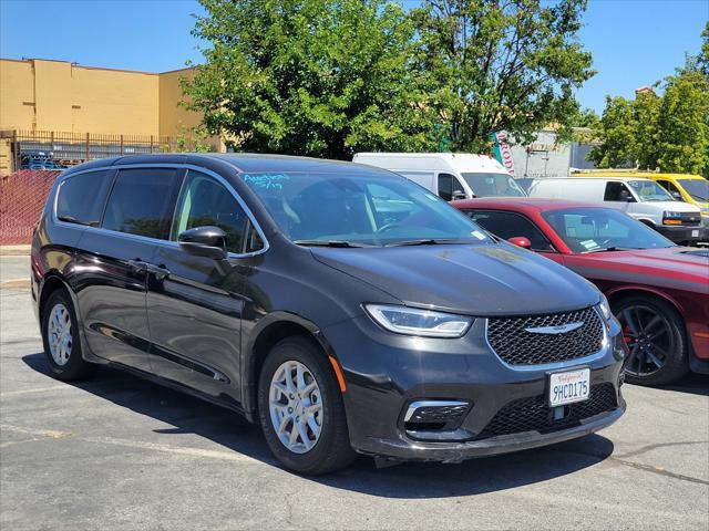used 2023 Chrysler Pacifica car, priced at $24,672