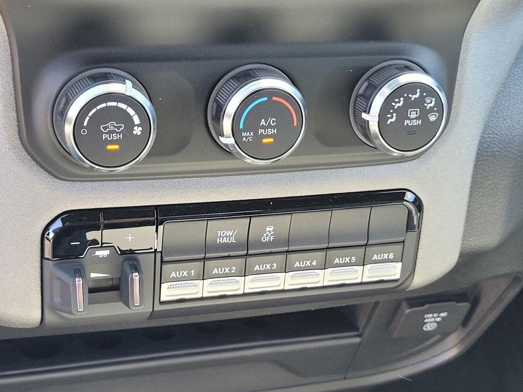 new 2024 Ram 2500 car, priced at $47,428