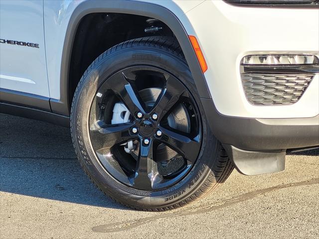 new 2024 Jeep Grand Cherokee car, priced at $42,320