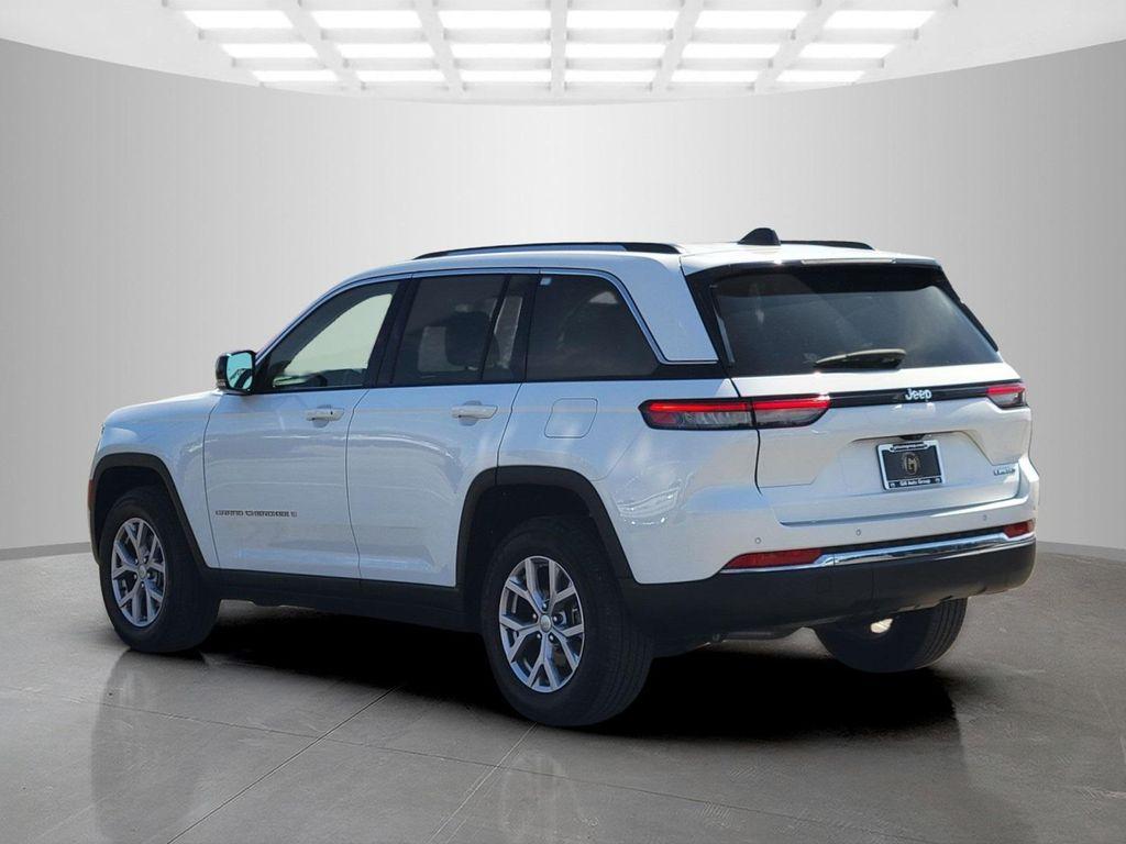 used 2022 Jeep Grand Cherokee car, priced at $28,193