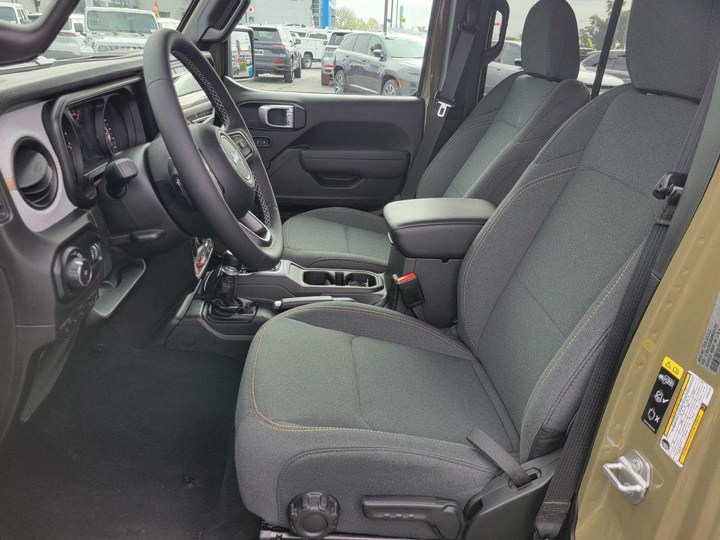 new 2025 Jeep Wrangler car, priced at $57,675