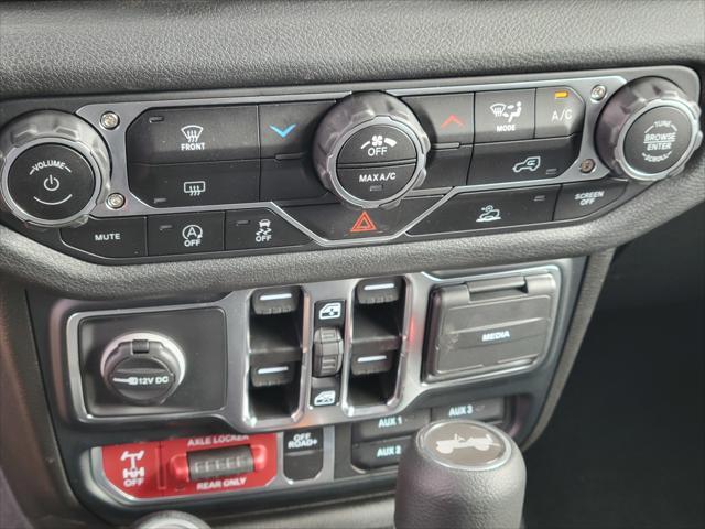 new 2025 Jeep Wrangler car, priced at $57,675
