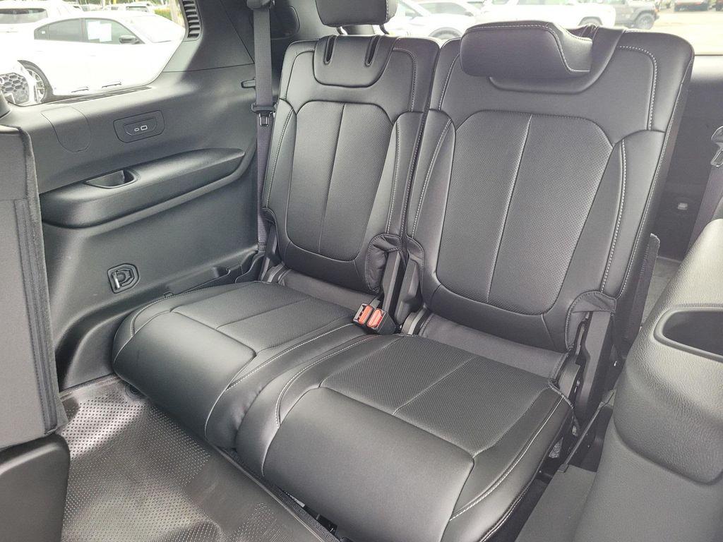 new 2025 Jeep Grand Cherokee L car, priced at $55,415