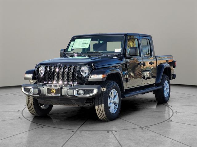 new 2023 Jeep Gladiator car, priced at $44,450