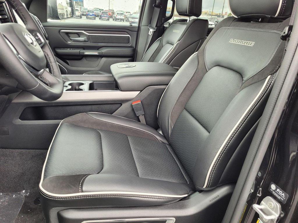 new 2025 Ram 1500 car, priced at $60,703