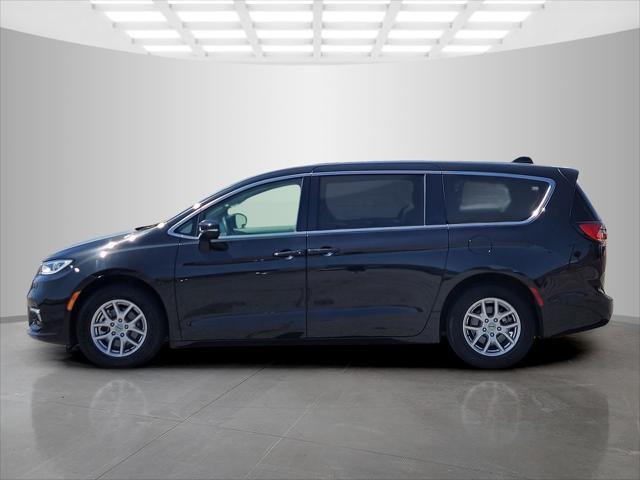used 2023 Chrysler Pacifica car, priced at $23,599