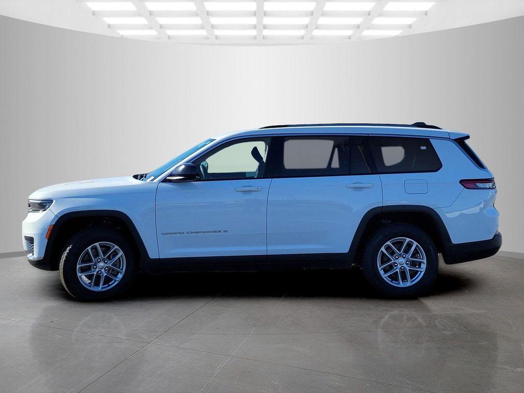 used 2023 Jeep Grand Cherokee L car, priced at $25,568