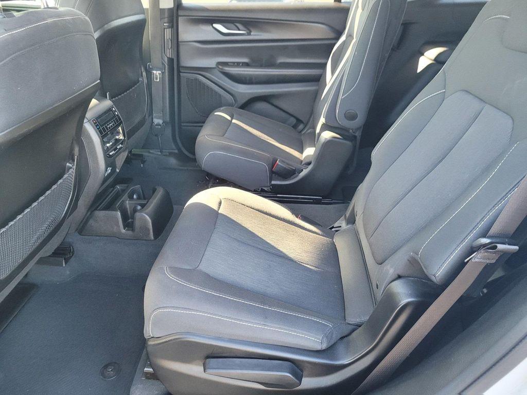 used 2023 Jeep Grand Cherokee L car, priced at $25,568