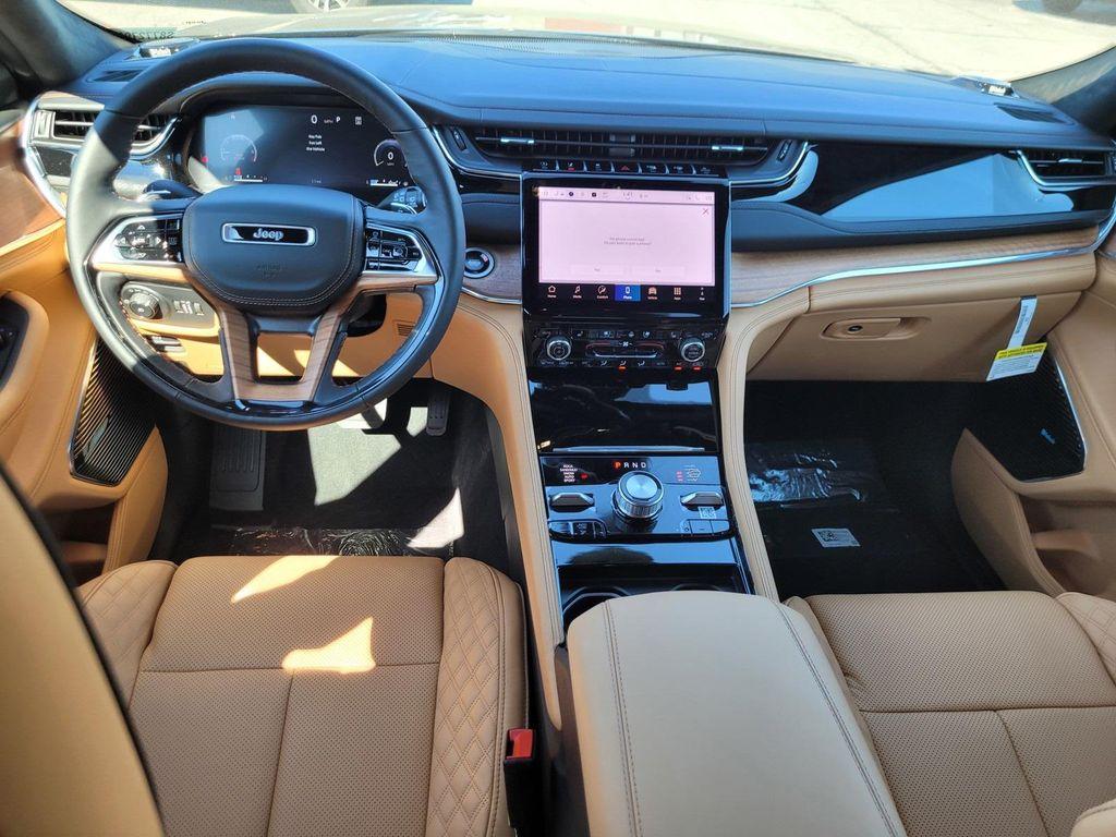 new 2025 Jeep Grand Cherokee car, priced at $64,469